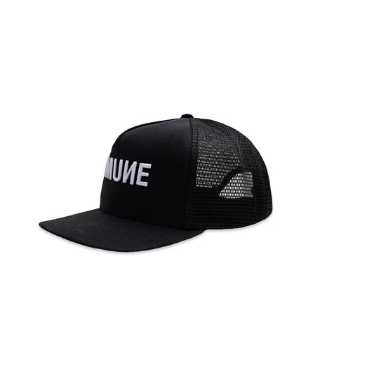 COMUNE LOGO TRUCKER HAT | Black