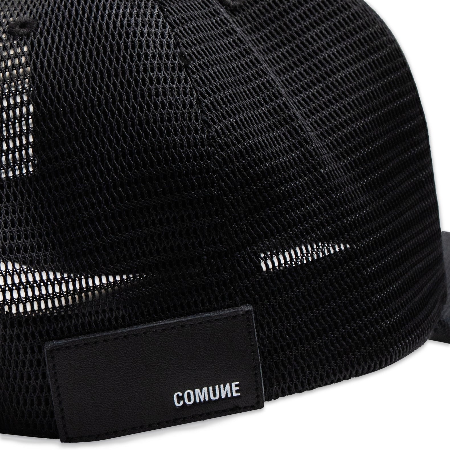 COMUNE LOGO TRUCKER HAT | Black