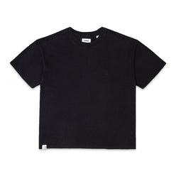 Comune Nori oversized tee in soft 100% supima cotton in black color on white background, front view. COMUNE NORI OVERSIZED TEE | Black